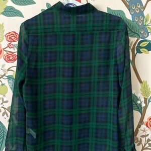 Sheer Plaid Oxford q